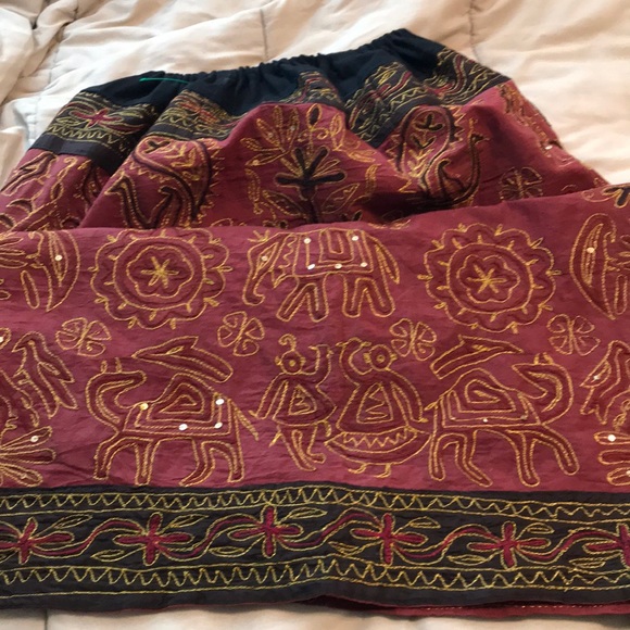 Lovely Boho Skirt NWOT - Picture 5 of 5